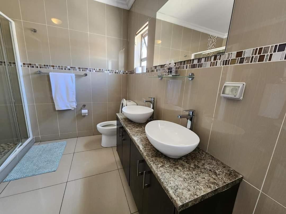 Carlo'S Boutique Guesthouse Walvis Bay Ngoại thất bức ảnh